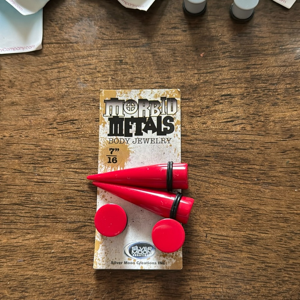 Vintage Red plastic Spacers/Gages